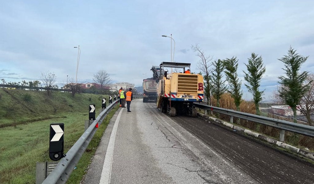 Rruget, 3 kontrata do te aktivizohen kete vit, perfshihet dhe korridori Adriatiko-Jonian